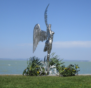 Big angel garden sculpture